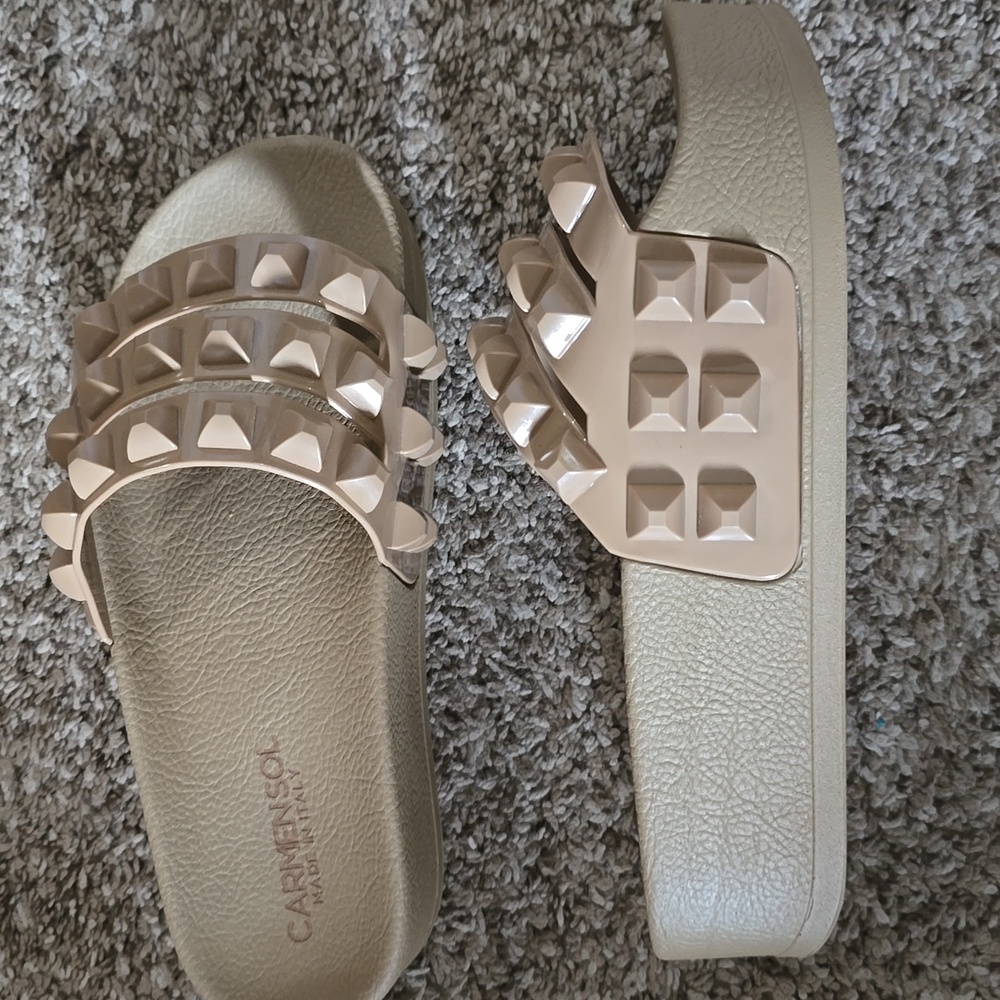 Carmen Sol Platform Slides